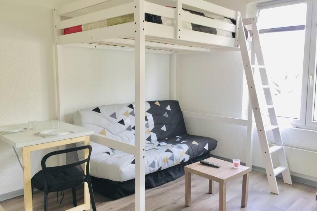 Studio Proche Université Et Hôpital - Tram A 2 Pas